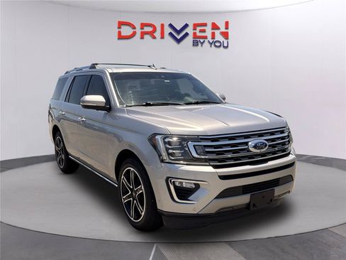 Used 2020 Ford Expedition Limited w/ Texas Edition Package RWD image 2