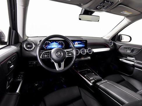 Certified 2023 Mercedes-Benz GLB 250 image 20