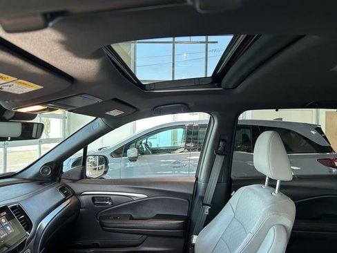 Used 2021 Honda Passport EX-L image 16