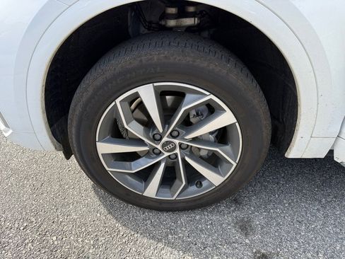 Certified 2023 Audi Q5 2.0T Premium Plus w/ Premium Plus Package image 27