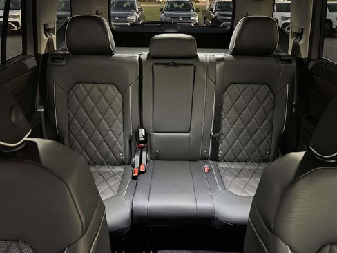 New 2026 Volkswagen Atlas SEL Premium R-Line image 14