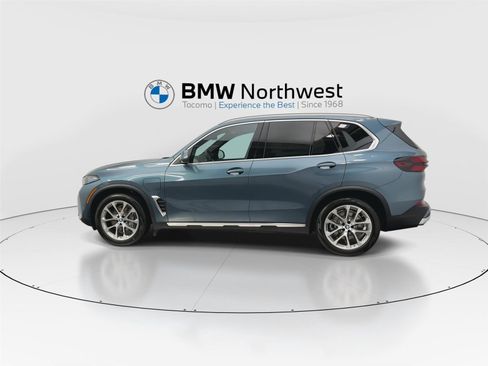 New 2026 BMW X5 xDrive50e w/ Climate Comfort Package image 11