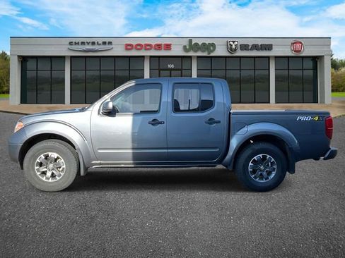 Used 2019 Nissan Frontier PRO-4X AWD/4WD image 6