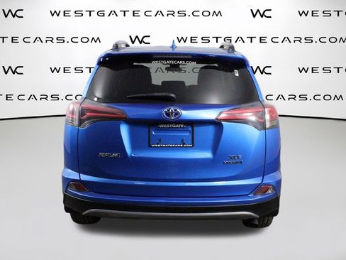 Used 2017 Toyota RAV4 XLE image 7