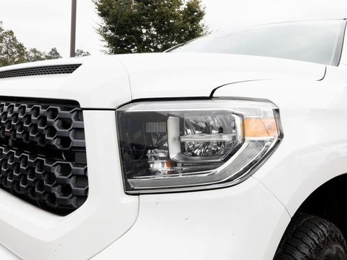 Used 2019 Toyota Tundra Platinum image 23