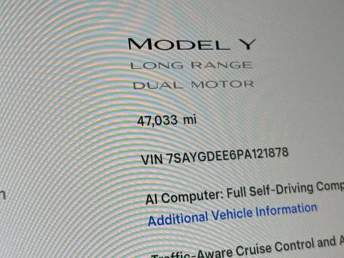 Used 2023 Tesla Model Y Long Range AWD/4WD image 34