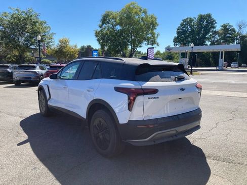 New 2026 Chevrolet Blazer EV LT AWD/4WD image 21