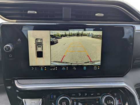 Used 2023 GMC Sierra 1500 Denali AWD/4WD image 19