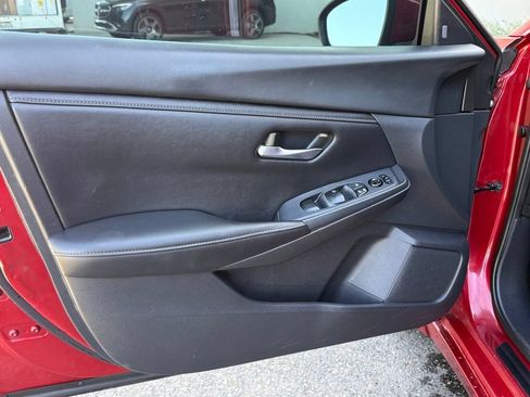 Used 2022 Nissan Sentra SV w/ All-Weather Package FWD image 18