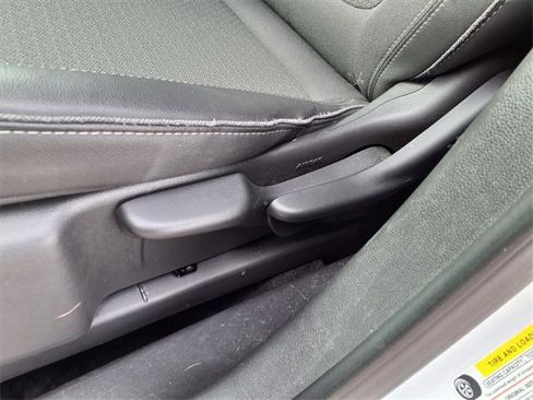 Used 2025 Buick Encore GX Preferred image 70