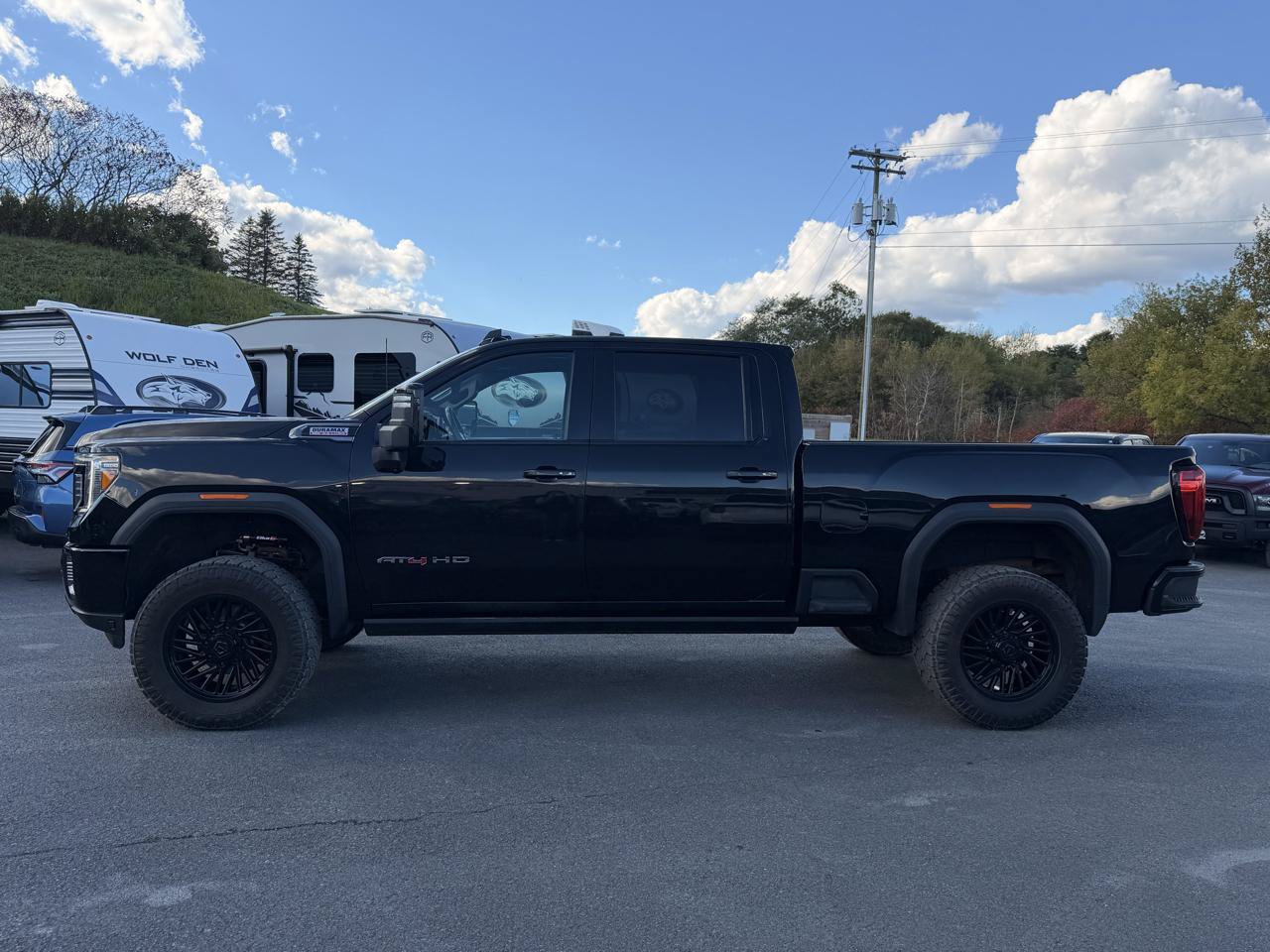 Used 2023 GMC Sierra 2500 AT4 w/ AT4 Premium Plus Package AWD/4WD image 8