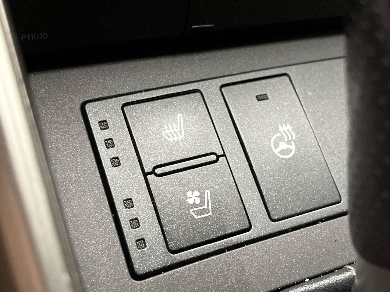 Used 2015 Lexus IS 250 AWD w/ F-Sport Package image 21