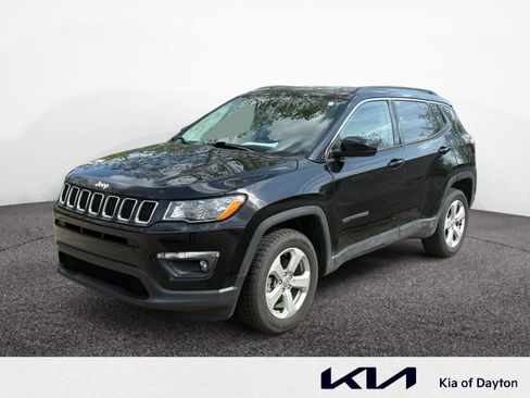 Used 2019 Jeep Compass Latitude w/ Popular Equipment Group image 1