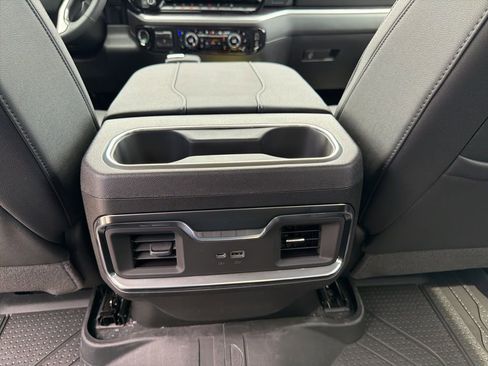 New 2026 Chevrolet Silverado 1500 LTZ AWD/4WD image 16