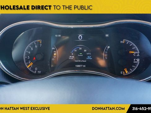 Used 2014 Jeep Grand Cherokee Laredo w/ 18" Wheel & 8.4" Radio Group image 6