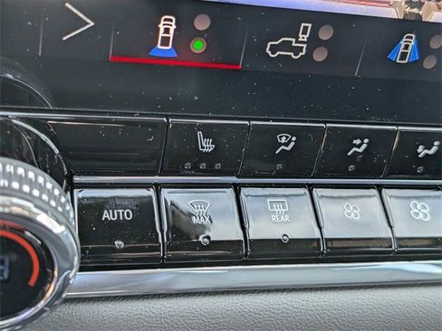 New 2026 GMC Canyon Elevation w/ Convenience Package image 14