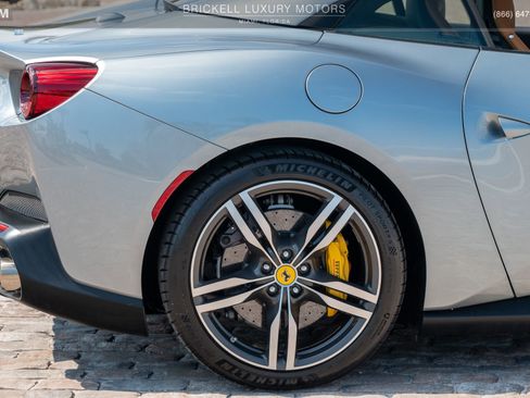 Used 2019 Ferrari Portofino image 49