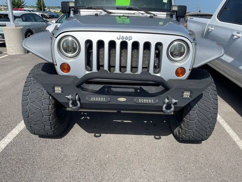 Used 2012 Jeep Wrangler Unlimited Sport AWD/4WD image 12