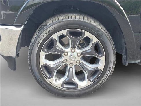 Used 2020 RAM 1500 Limited AWD/4WD image 13