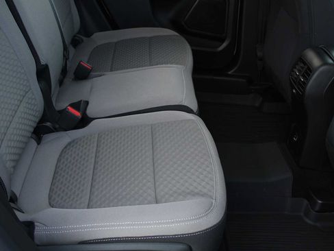 Used 2022 Ford Escape SE w/ Cold Weather Package AWD/4WD image 22