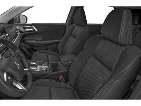 Used 2023 Mitsubishi Outlander ES FWD image 45