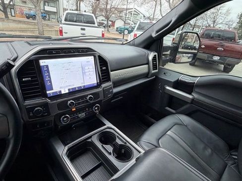 Used 2022 Ford F250 Platinum w/ Tremor Off-Road Package image 23