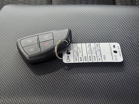 Used 2025 Chevrolet Equinox LT image 26