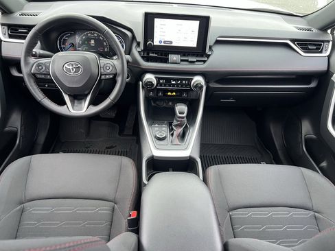 Certified 2023 Toyota RAV4 SE image 15