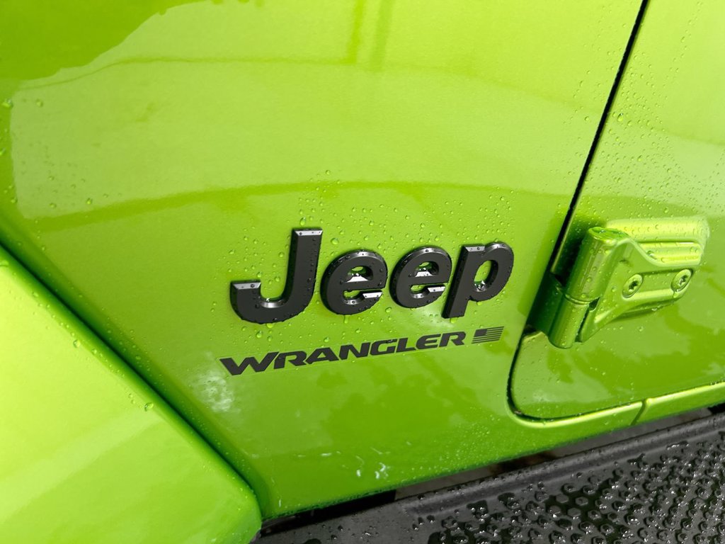New 2026 Jeep Wrangler Unlimited Sahara AWD/4WD image 25