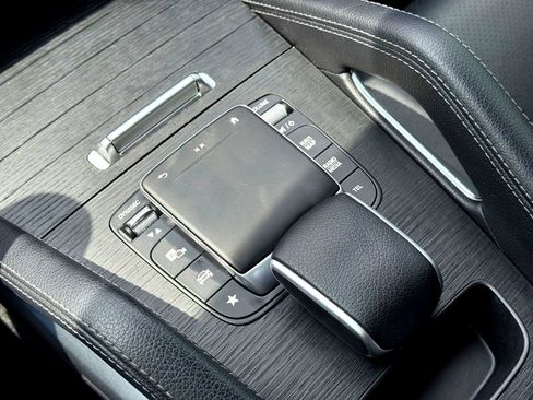 Used 2023 Mercedes-Benz GLE 450 4MATIC image 27