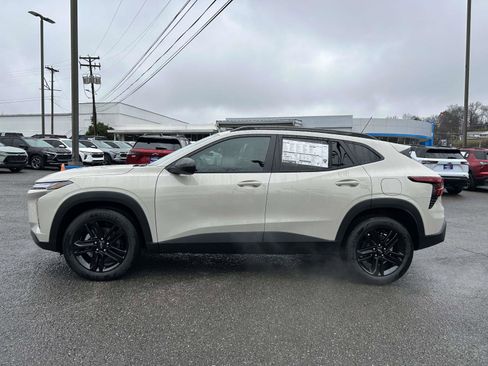 New 2026 Chevrolet Trax ACTIV w/ Sunroof Package image 6