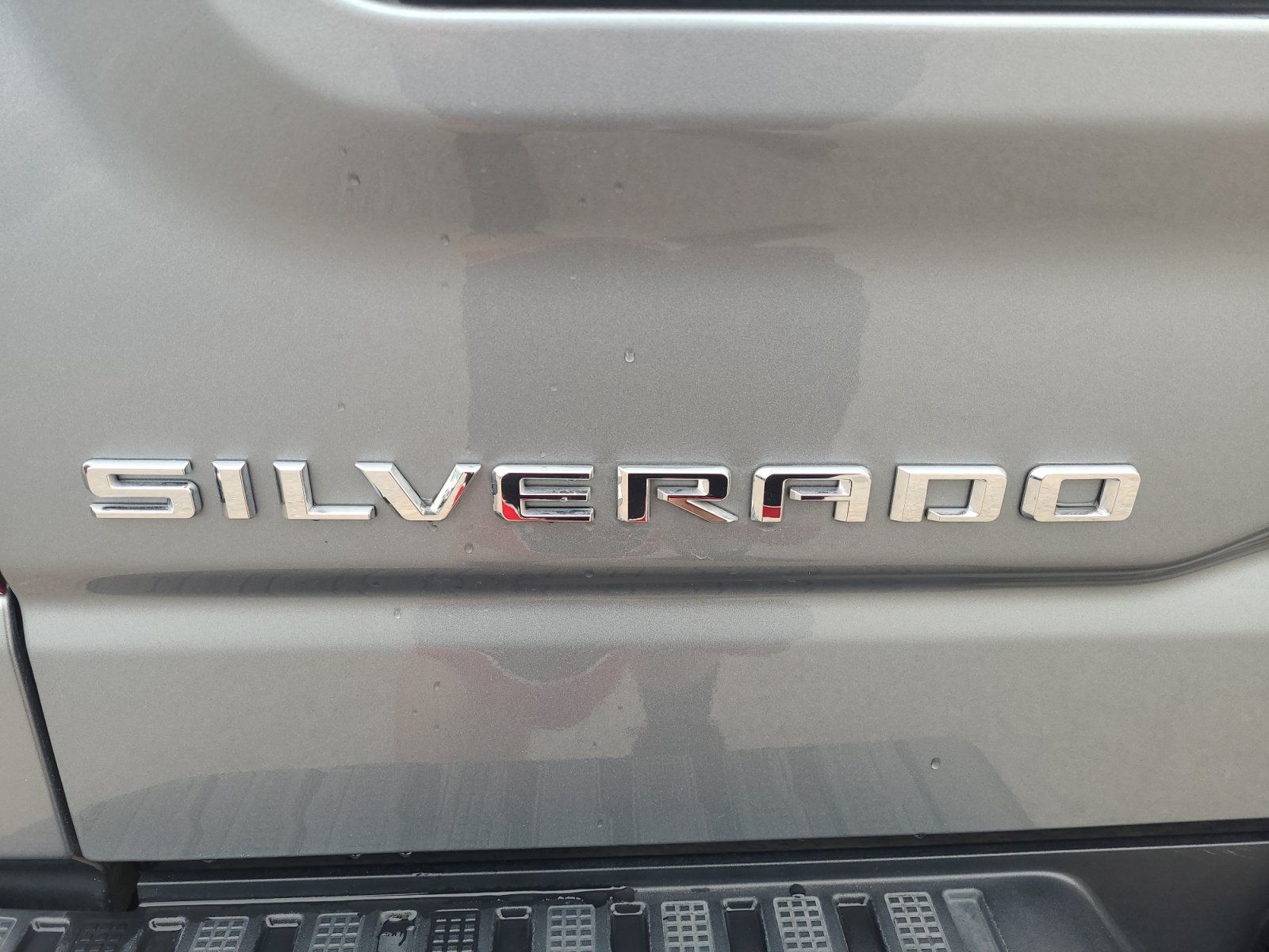 Used 2025 Chevrolet Silverado 1500 LT Trail Boss w/ Convenience Package II AWD/4WD image 26