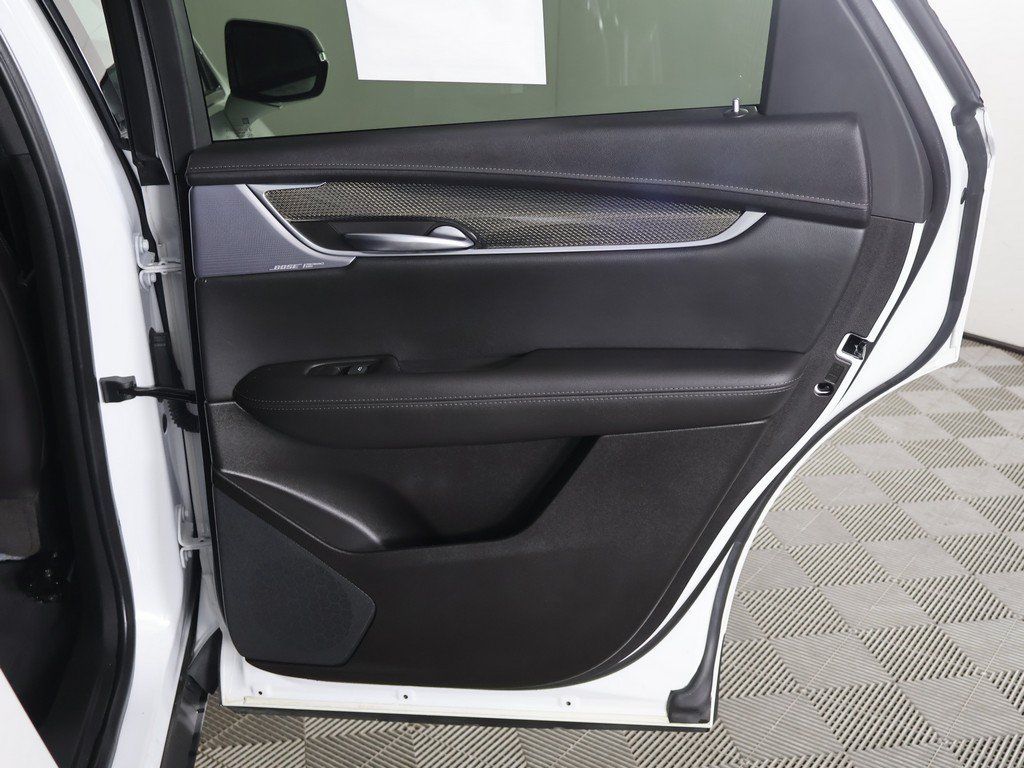 Used 2023 Cadillac XT5 Sportv w/ Technology Package AWD/4WD image 29