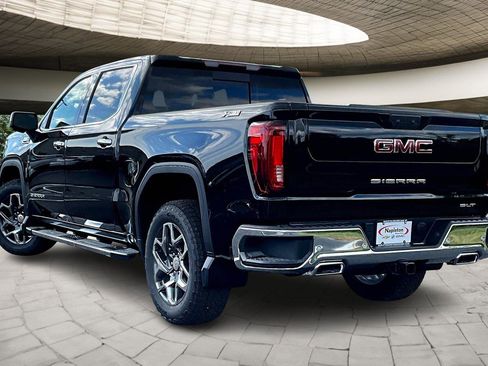 New 2026 GMC Sierra 1500 SLT w/ SLT Premium Plus Package AWD/4WD image 3