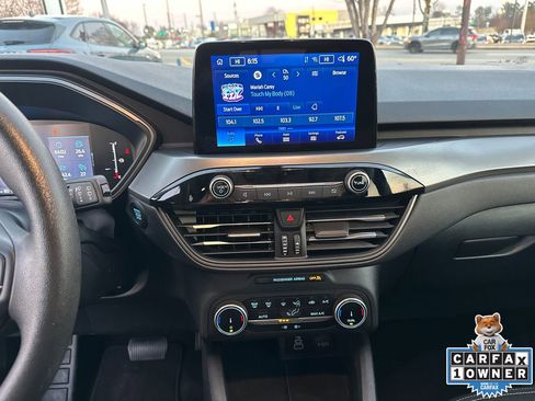 Used 2025 Ford Escape Active image 27