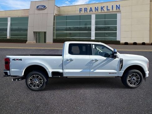 New 2026 Ford F350 Platinum w/ Platinum Plus Package AWD/4WD image 8