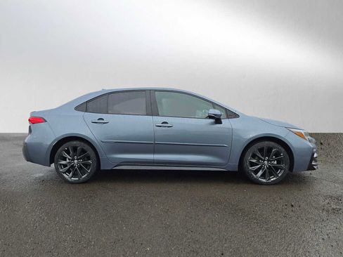 Certified 2024 Toyota Corolla SE image 2