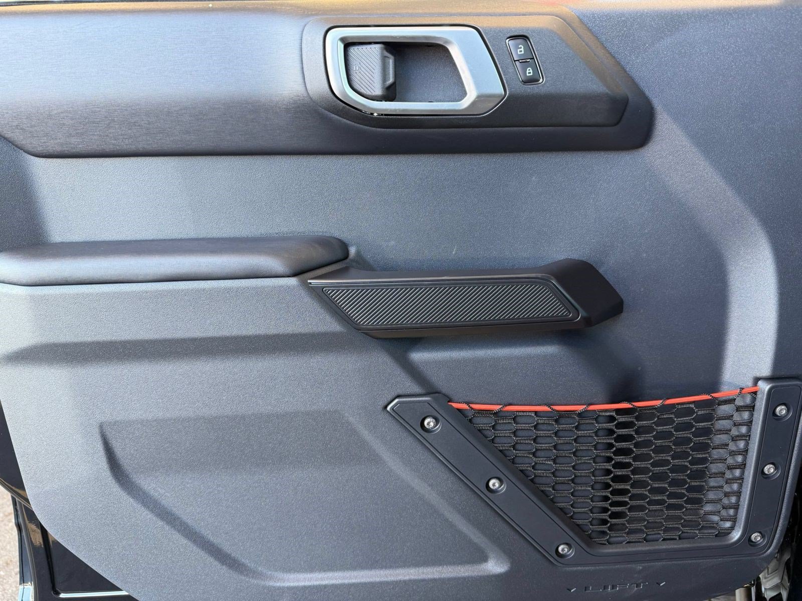 New 2026 Ford Bronco Raptor w/ Interior Carbon Fiber Pack AWD/4WD image 32