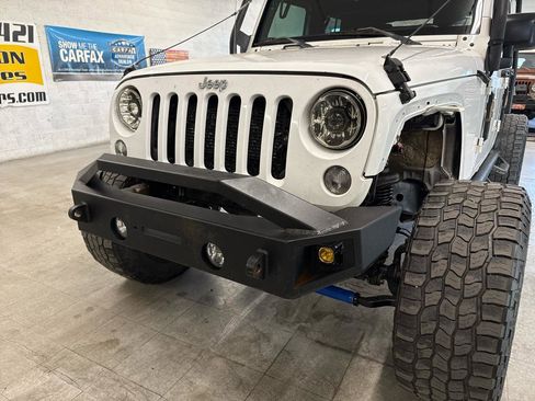 Used 2017 Jeep Wrangler Unlimited Sport w/ Quick Order Package 24S AWD/4WD image 93
