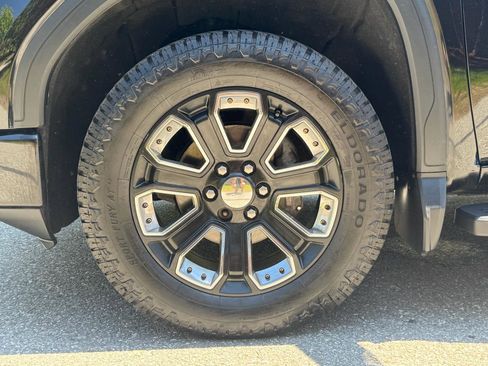 Used 2019 GMC Sierra 1500 Denali w/ Technology Package AWD/4WD image 25