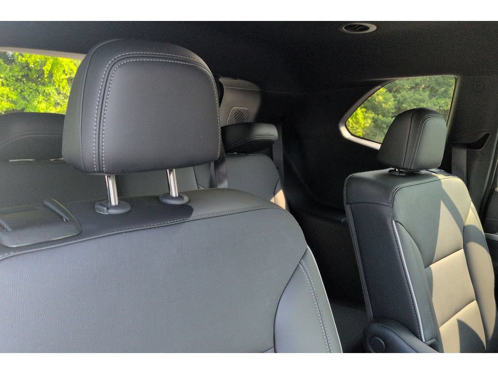 Used 2026 Buick Enclave Preferred FWD image 26