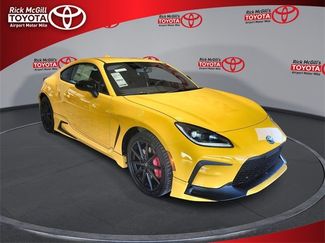 New 2026 Toyota GR86 YUZU Limited video 1