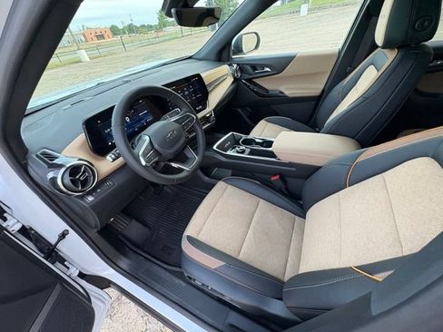 New 2026 Chevrolet Equinox ACTIV FWD image 11