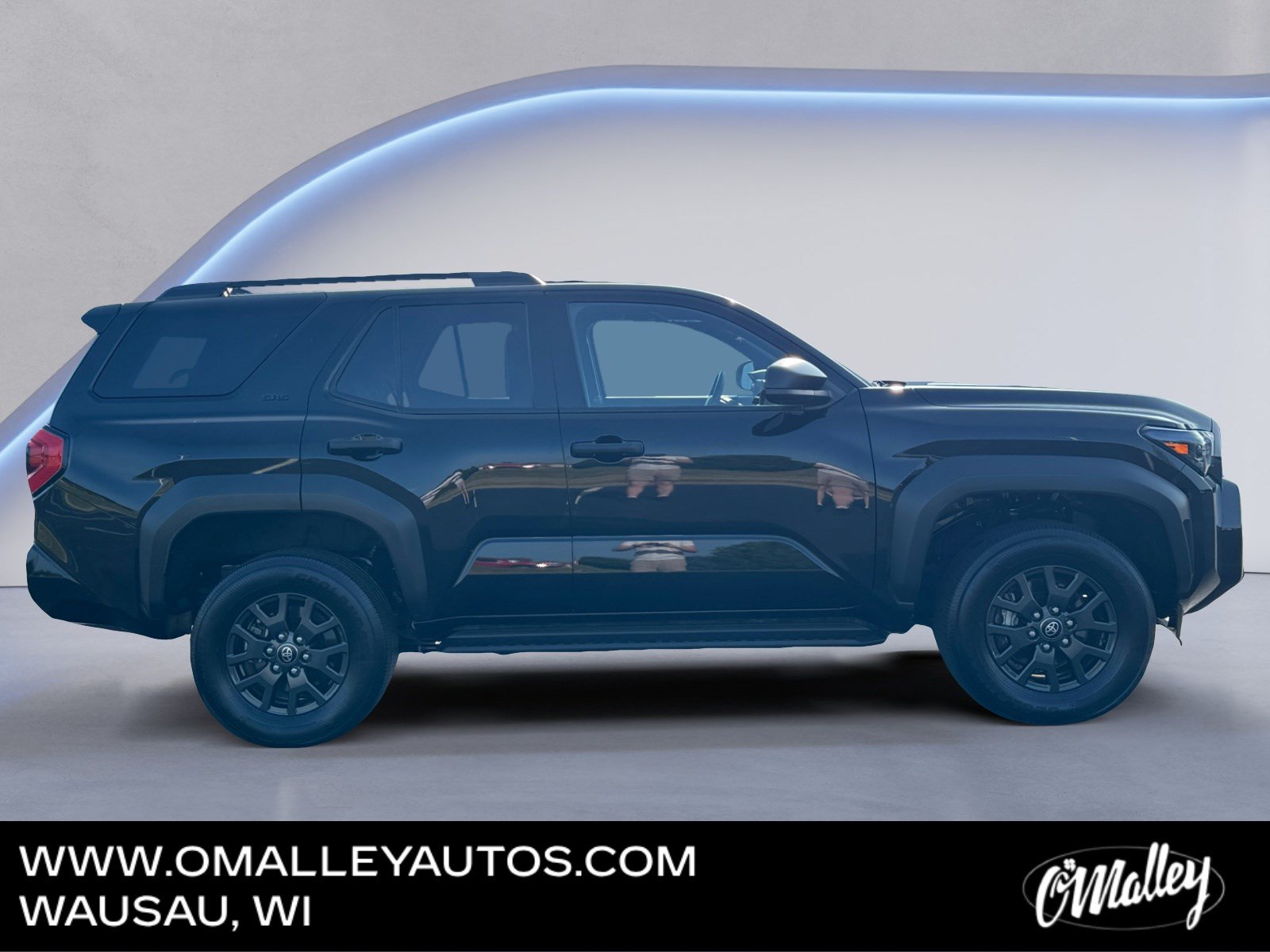 Used 2025 Toyota 4Runner SR5 AWD/4WD image 6
