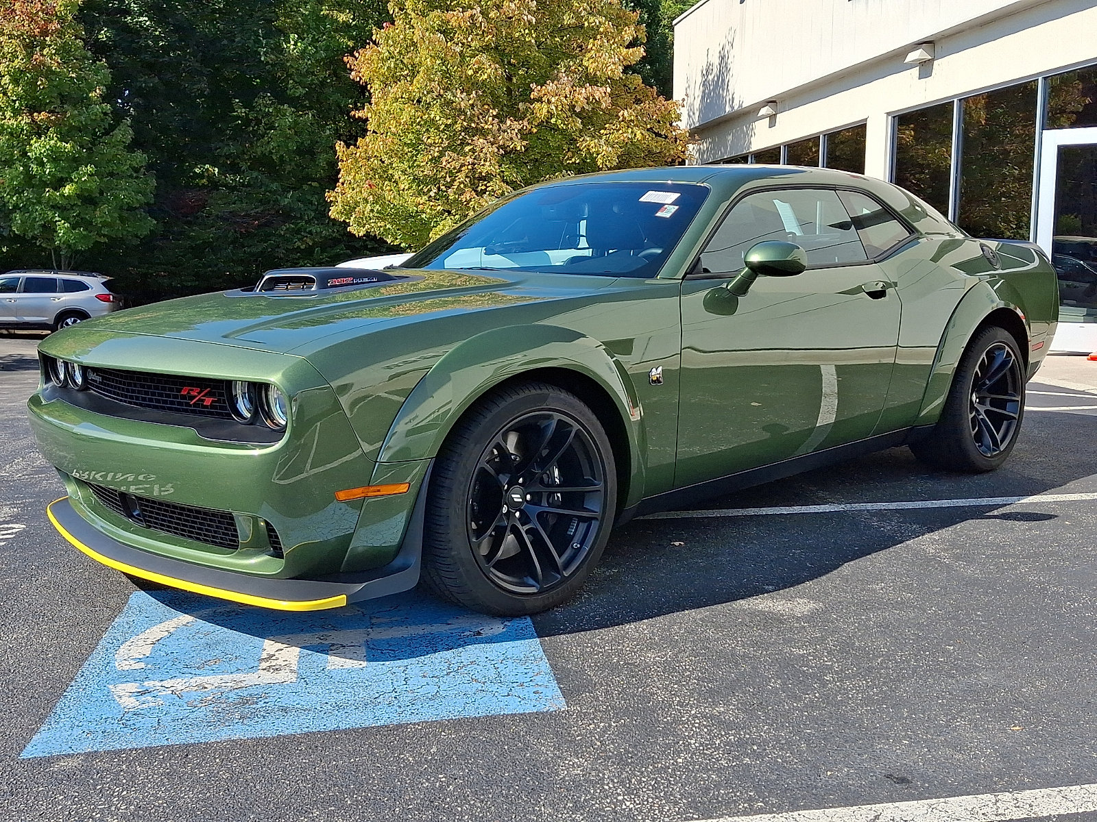 Used 2023 Dodge Challenger R/T Scat Pack RWD image 3