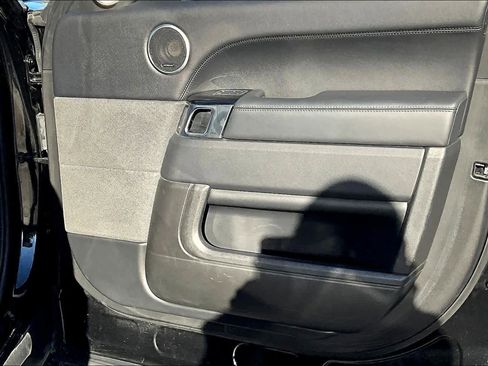 Used 2019 Land Rover Range Rover Sport HSE image 22