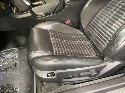 Used 2013 Ford Mustang Shelby GT500 image 31