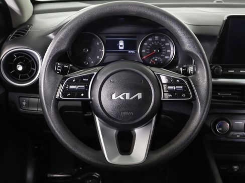 Used 2023 Kia Forte LXS image 34