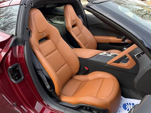 Used 2019 Chevrolet Corvette w/ 2LT Preferred Equipment Group image 60