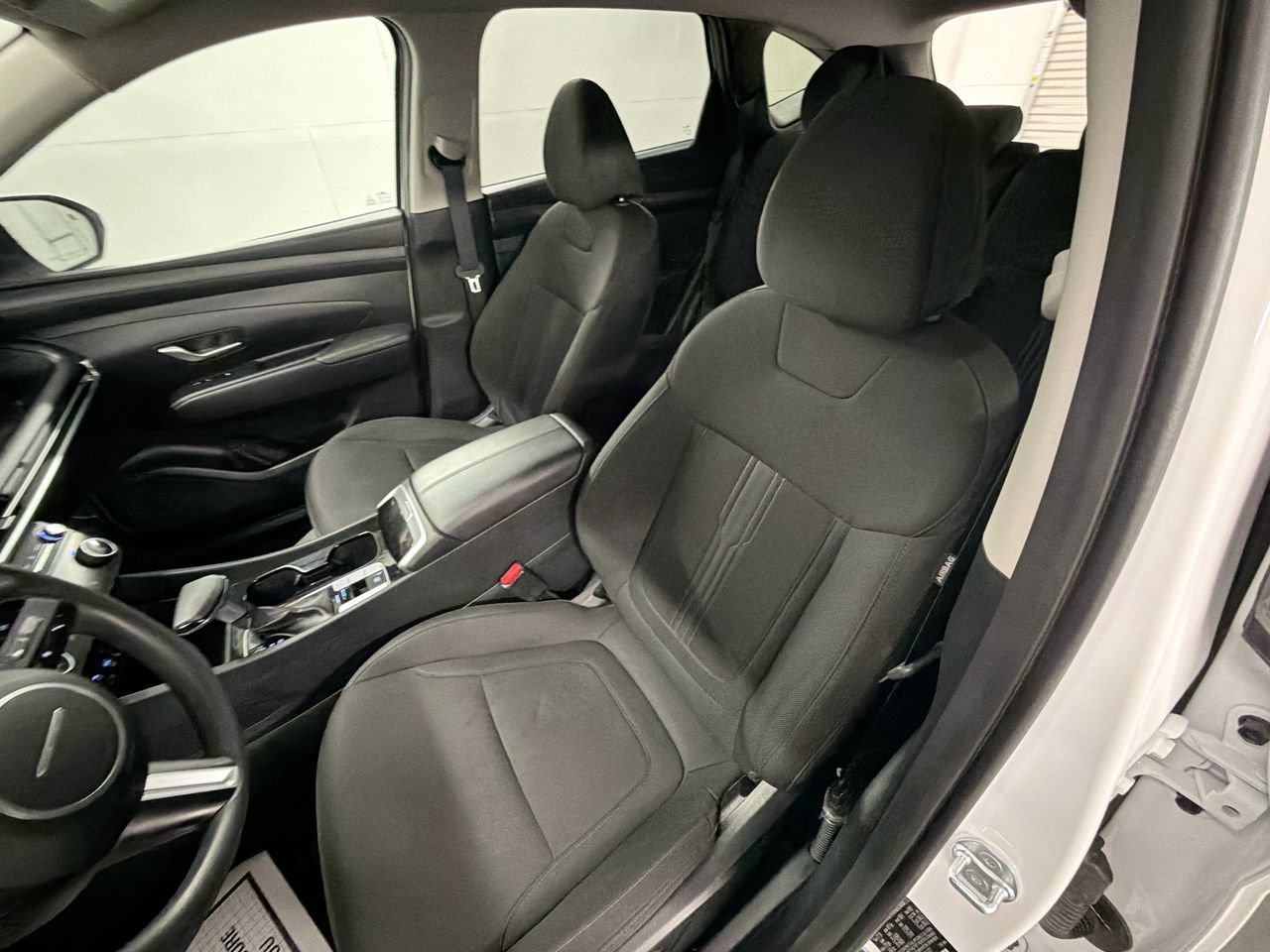 Used 2025 Hyundai Tucson SEL FWD image 18